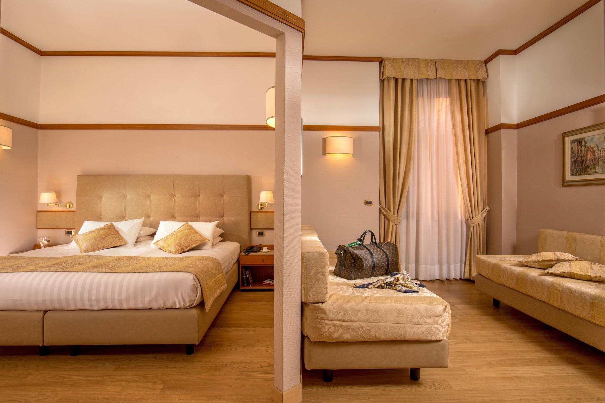 Hotel La Residenza Rzym Zewnętrze zdjęcie