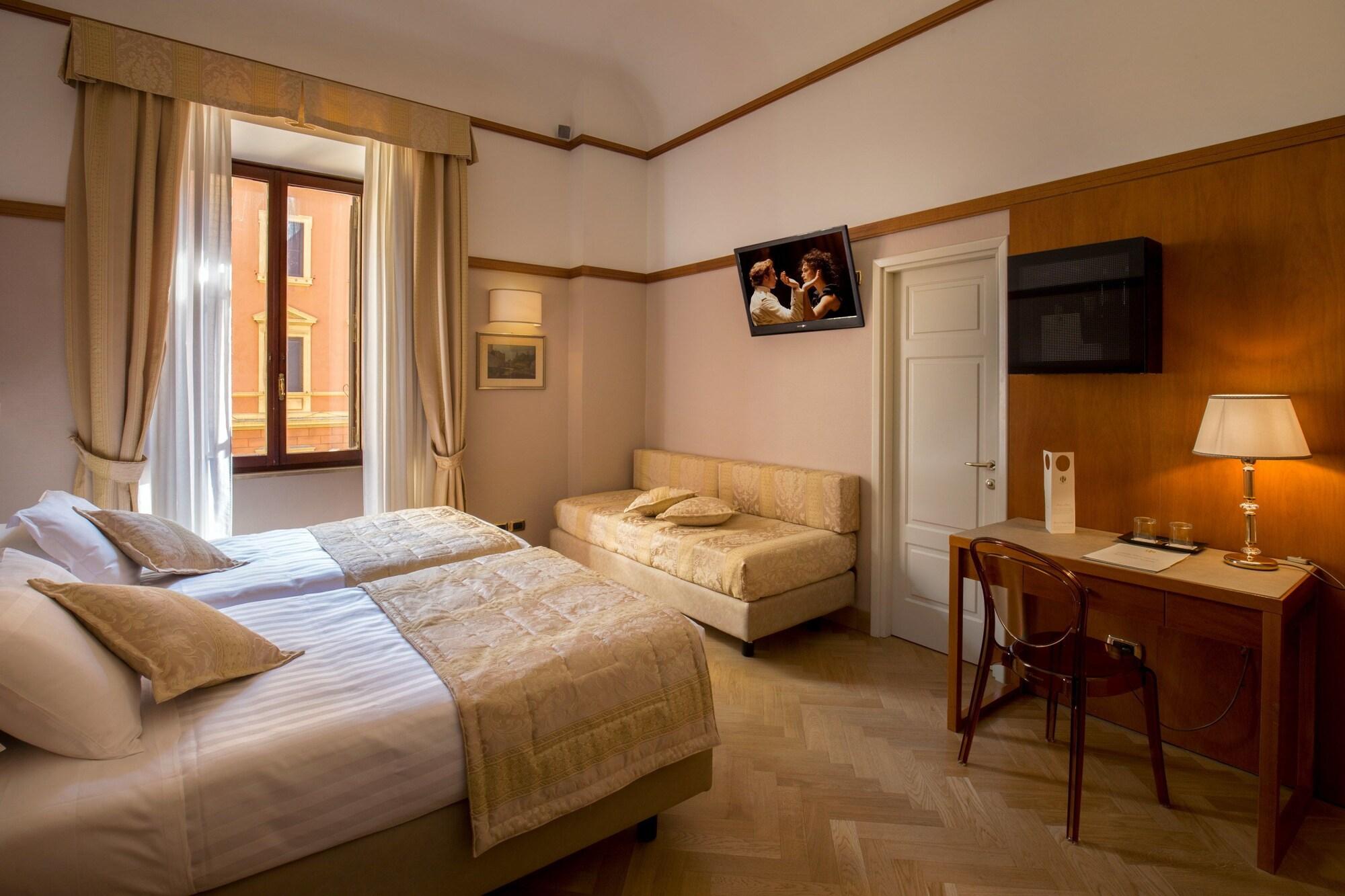 Hotel La Residenza Rzym Zewnętrze zdjęcie