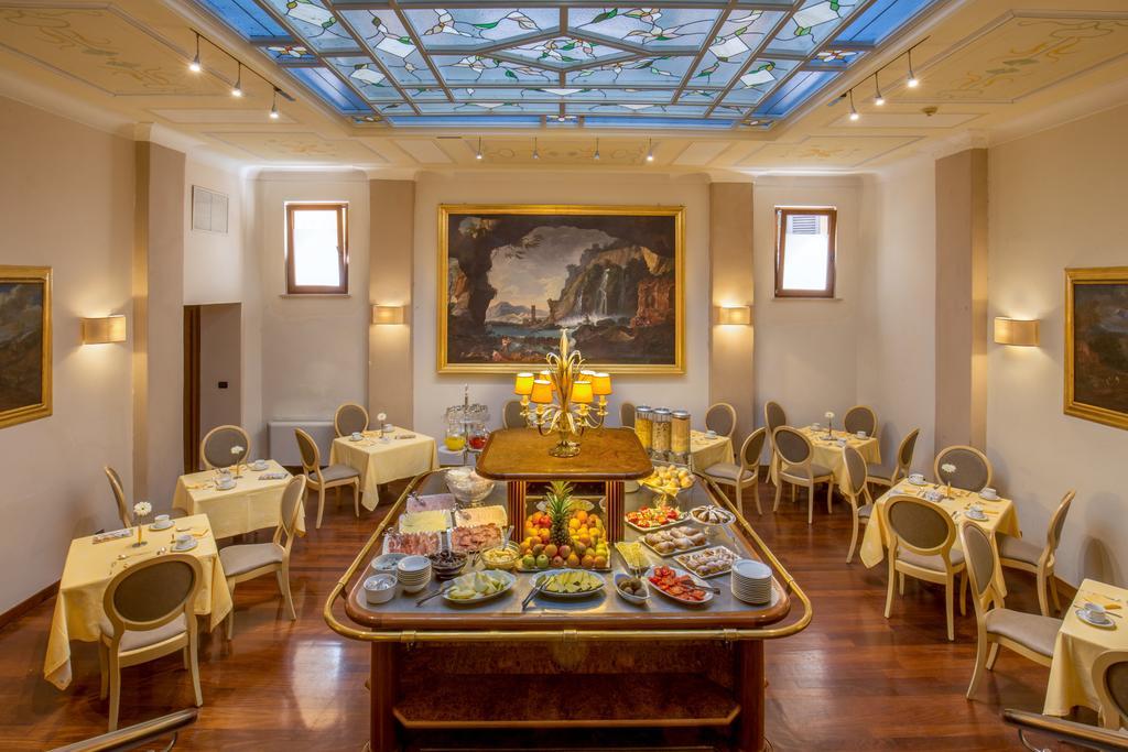 Hotel La Residenza Rzym Zewnętrze zdjęcie