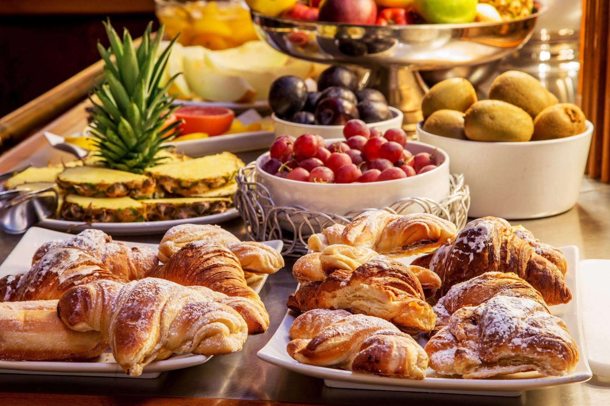 Hotel La Residenza Rzym Zewnętrze zdjęcie