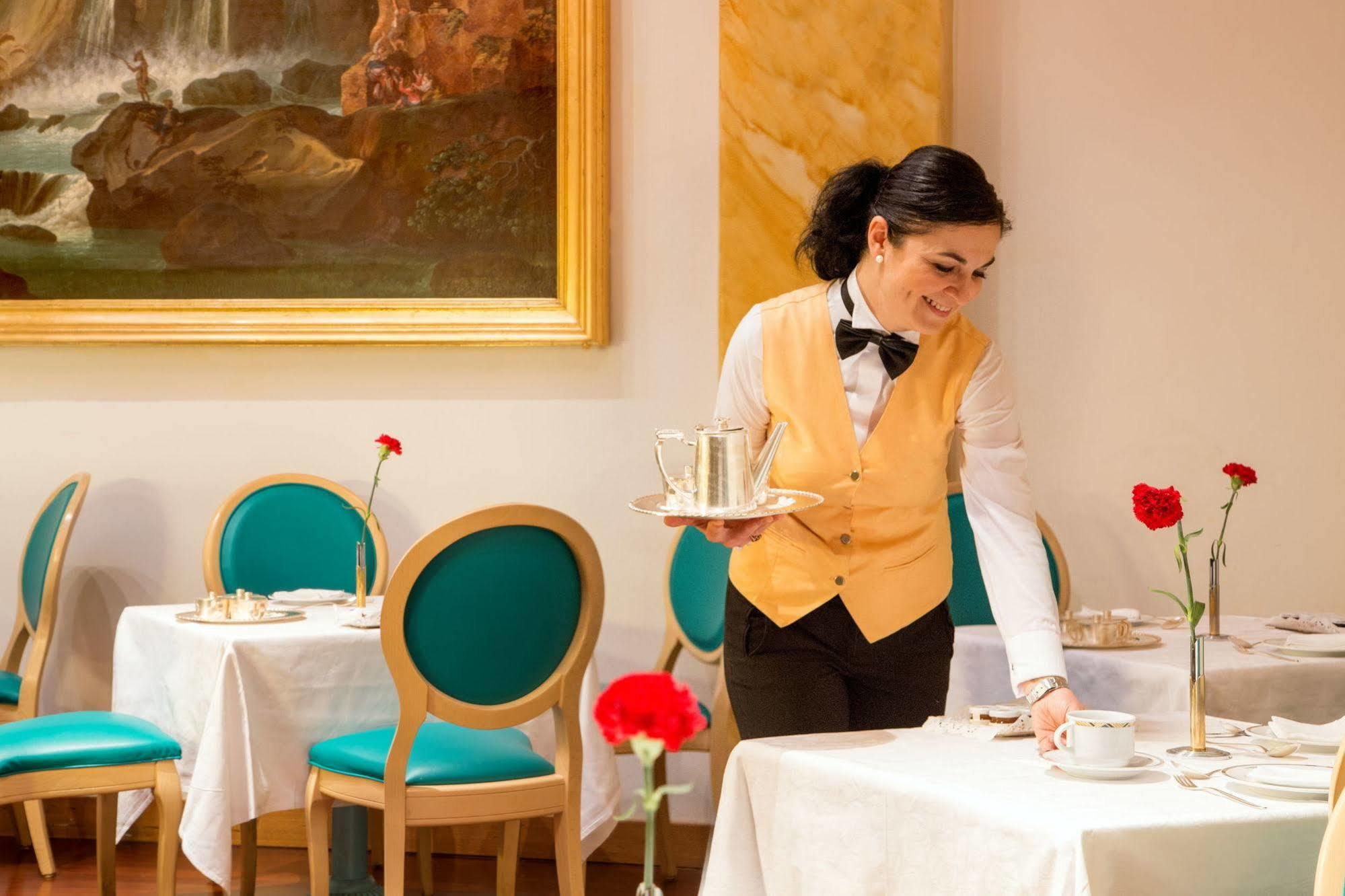 Hotel La Residenza Rzym Zewnętrze zdjęcie
