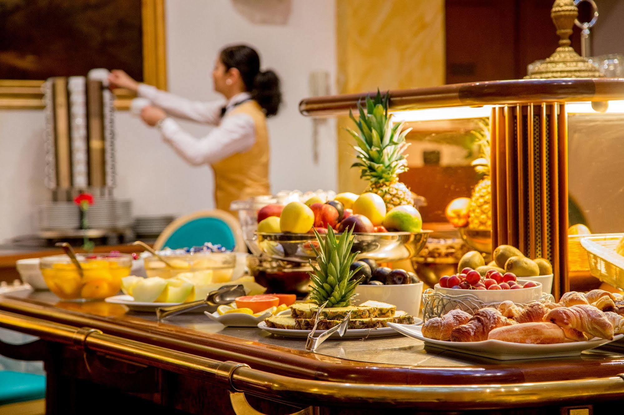 Hotel La Residenza Rzym Zewnętrze zdjęcie